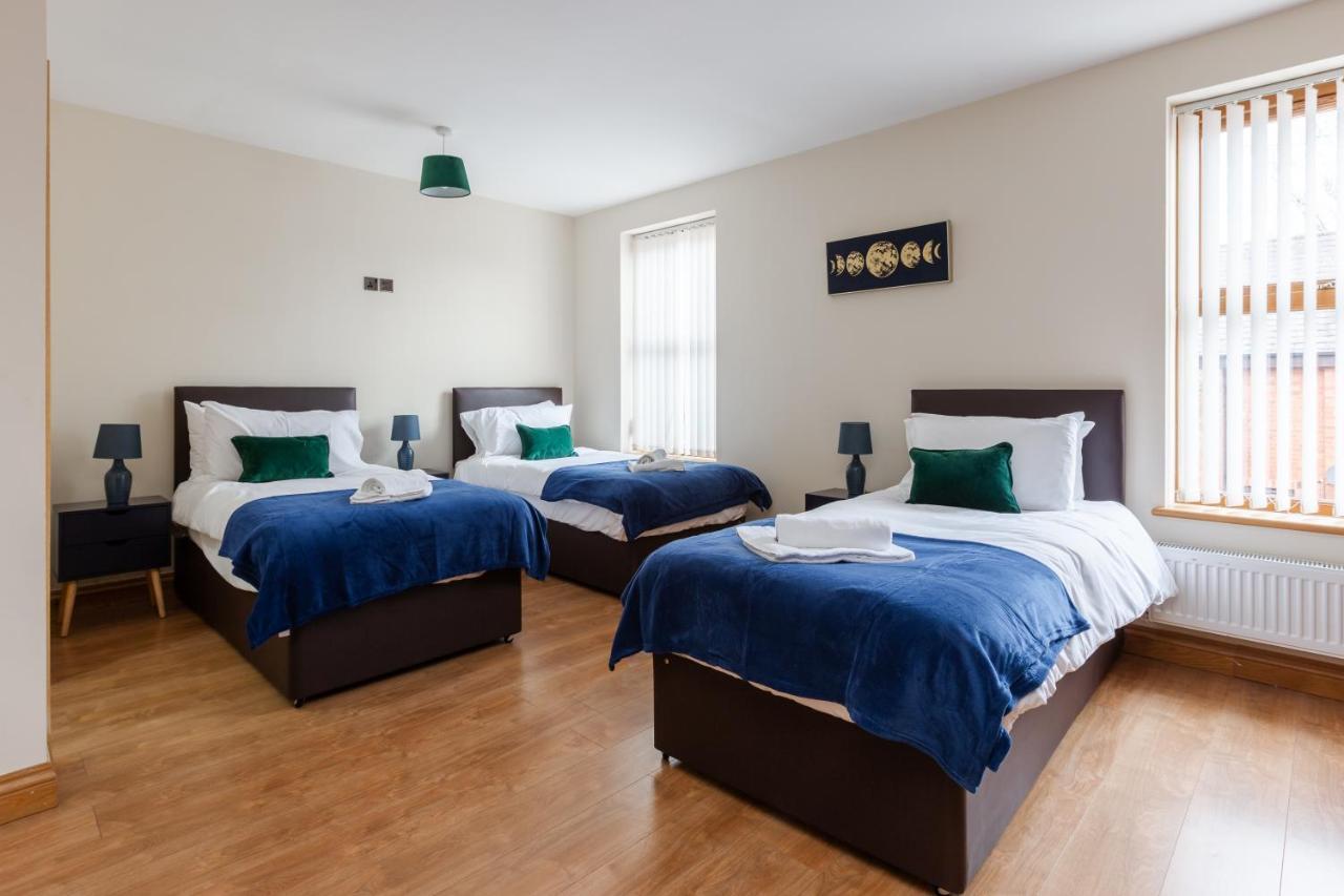 Albert - 5 Bedrooms Sleeps 11 Parking Wi-Fi Contractors Preston  Zewnętrze zdjęcie